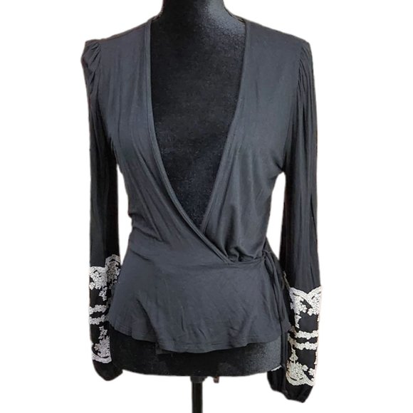 ❤️2/$18 Blue Rain Black Tie Front Warp up Cardigan Cover-Up Top S - Picture 3 of 9